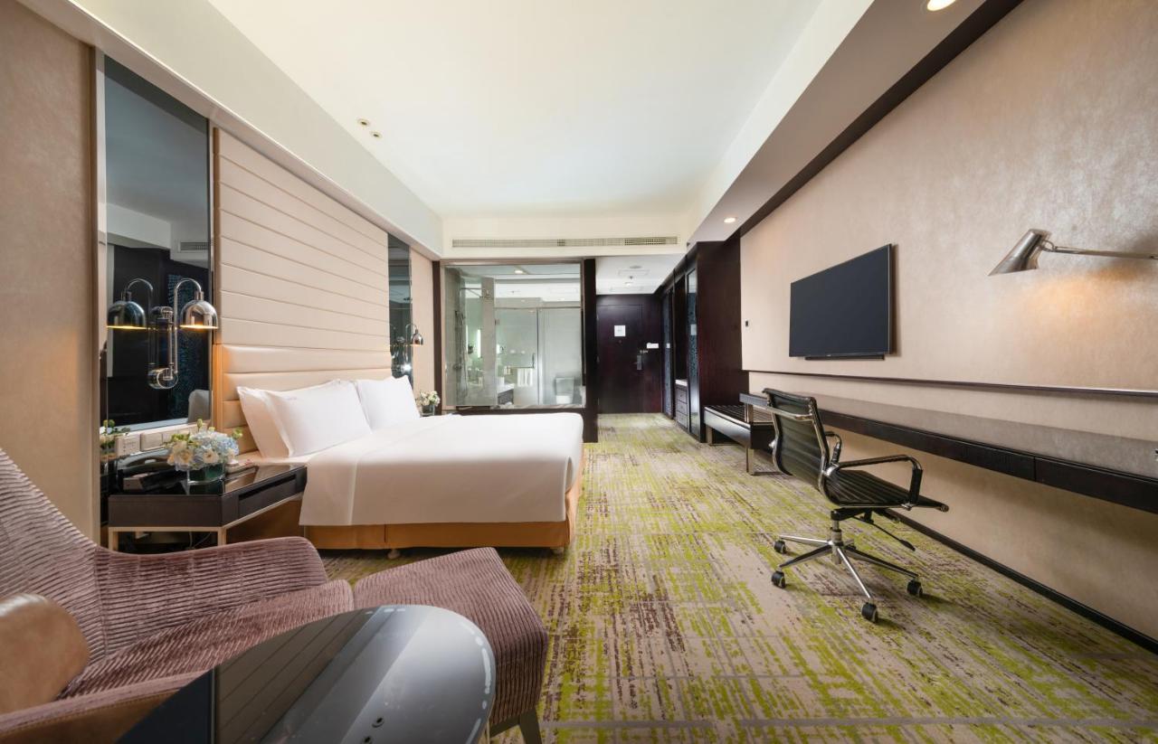 Holiday Inn Beijing Focus Square By Ihg Εξωτερικό φωτογραφία